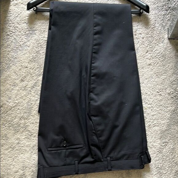 Men's Black Suit by H&M - Picture 2 of 4